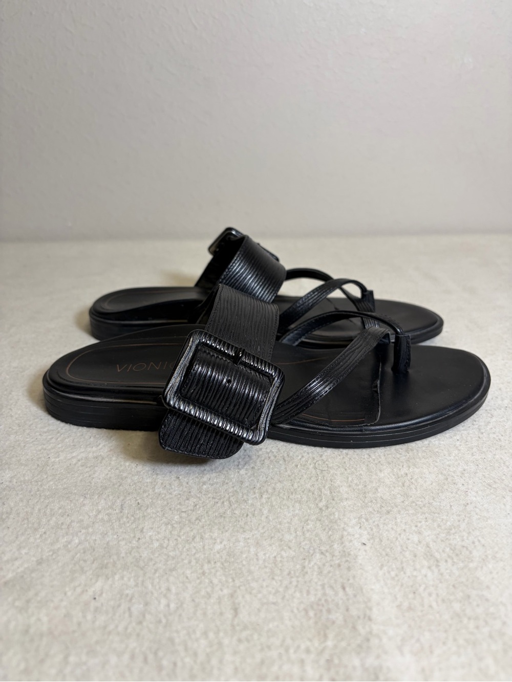 Vionic Julep Slide Sandal Black Women’s size 6.5